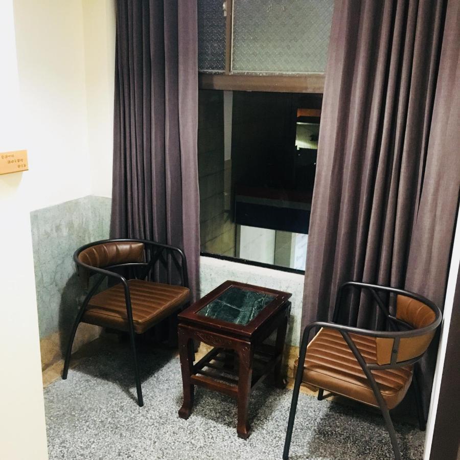 Feng Chao Home Tchaj-nan Exteriér fotografie
